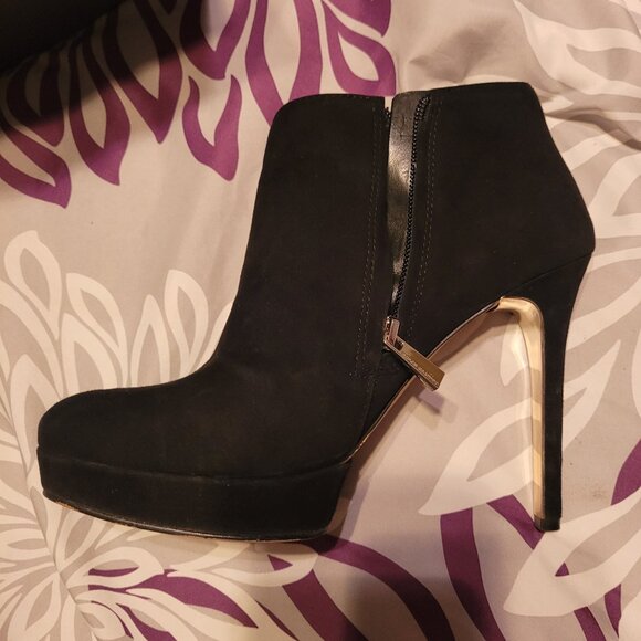 Black Vince Camuto Kid Suede Bootie - Picture 1 of 4
